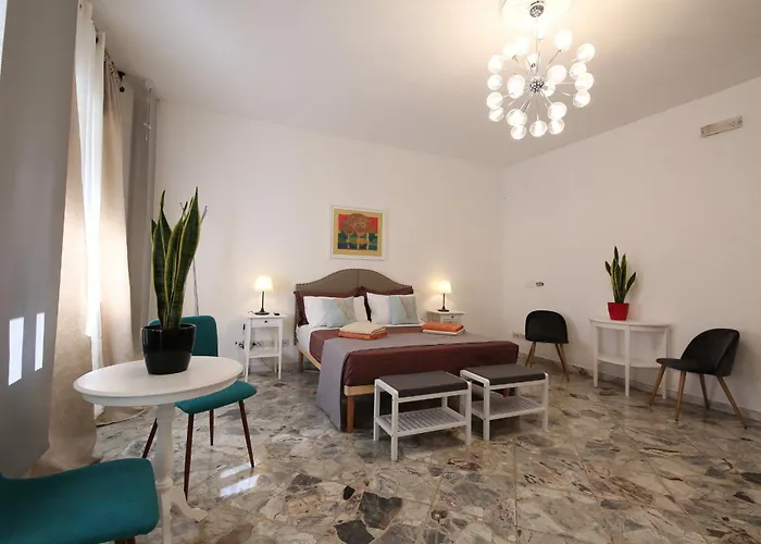 C & S Cavour - Central Hub