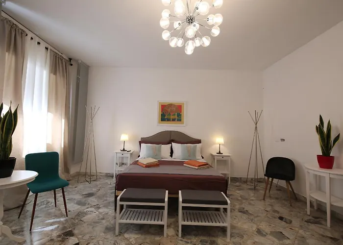 C & S Cavour - Central Hub